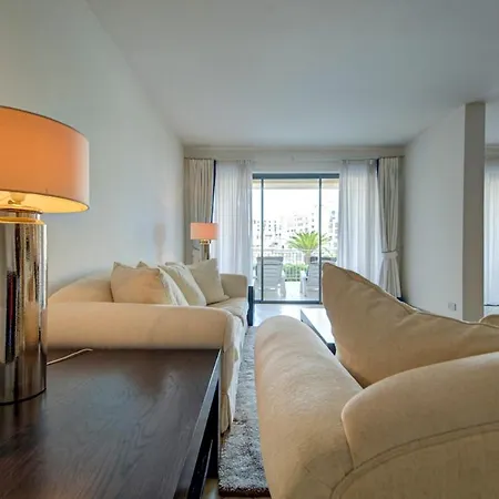 Luxury 3br Portomaso Sea & Marina View * San Ġiljan