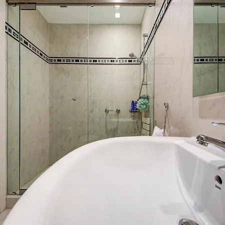 Luxury 3br Portomaso Sea & Marina View Apartman *